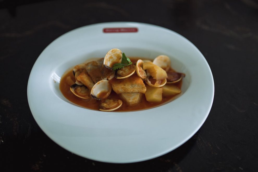 Bacalao Torry Harris con Almejas y Tomate